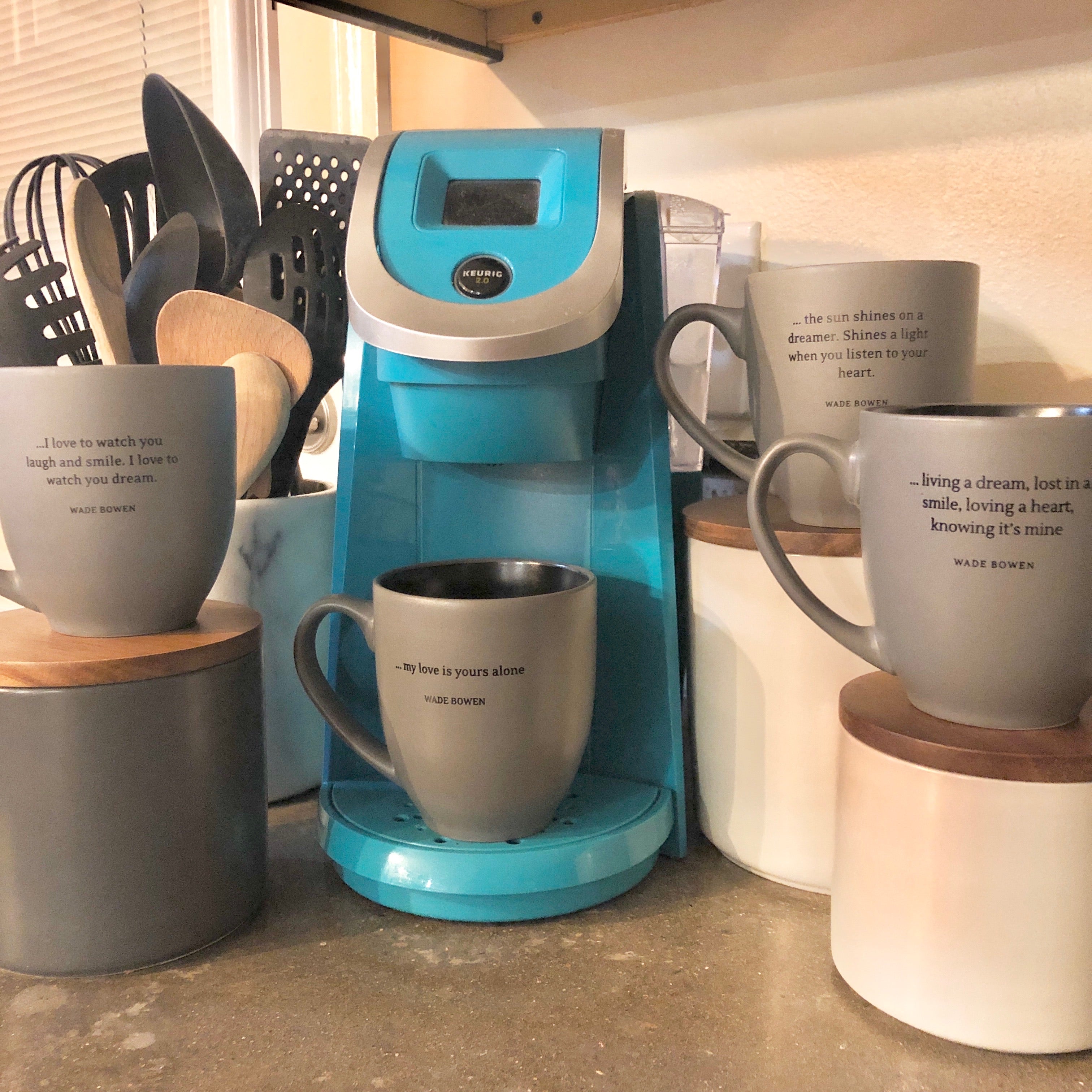 Wade Bowen Lyric Mugs - 16 oz Bistro Stye